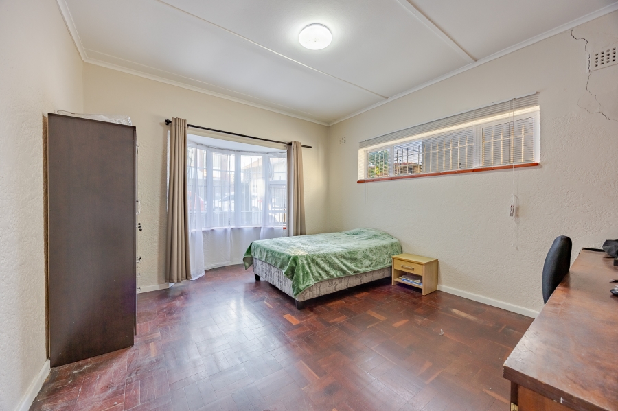 4 Bedroom Property for Sale in Mowbray Western Cape